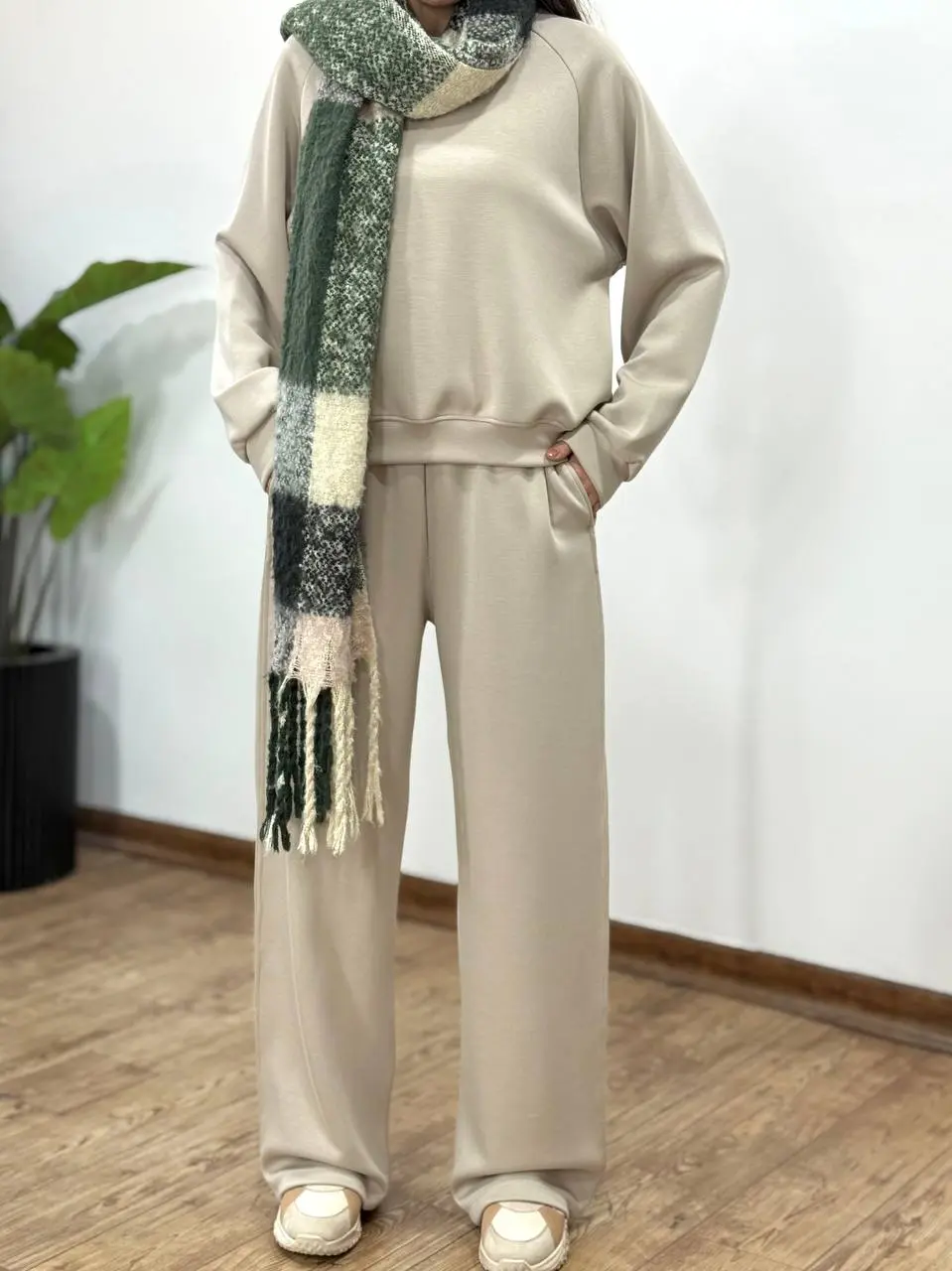 دورس زنانه اویشو